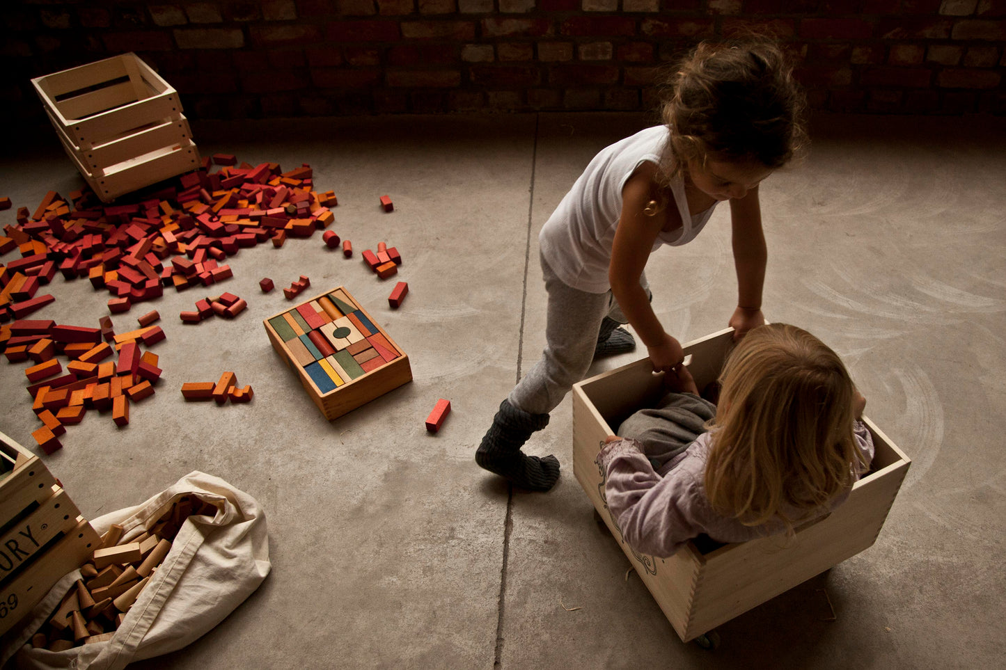 Wooden Blocks In Sack - 60 pcs Rainbow